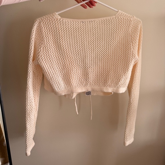 Zara Cream Knit Women Top - Picture 2 of 3